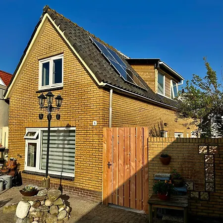Havenhuis Texel, Per Week Or Weeks Saturday-saturday Oudeschild